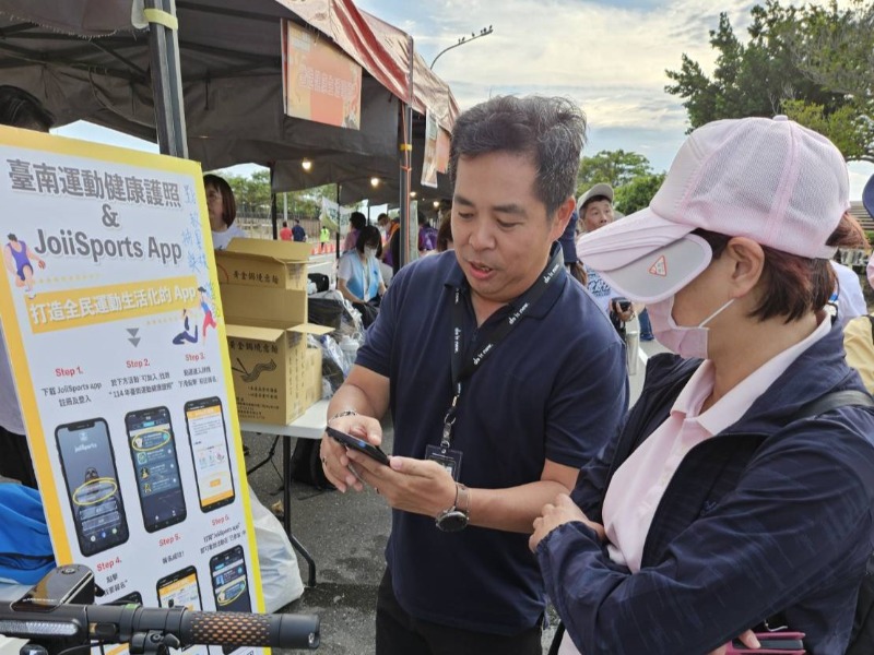 龍舟競渡在臺南運河 臺南運動健康護照JoiiSports APP邀大家端午吃粽不增重