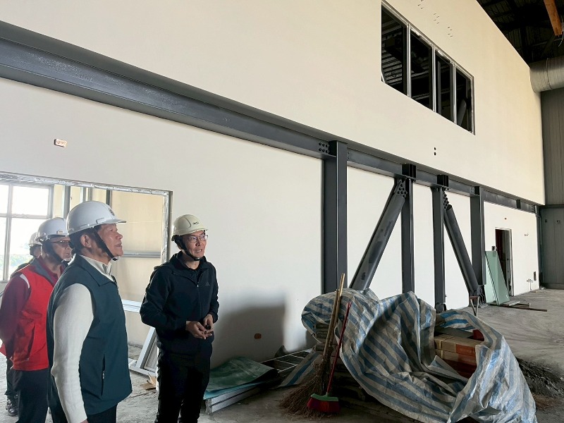 局長陳良乾視察B棟綜合運動場館