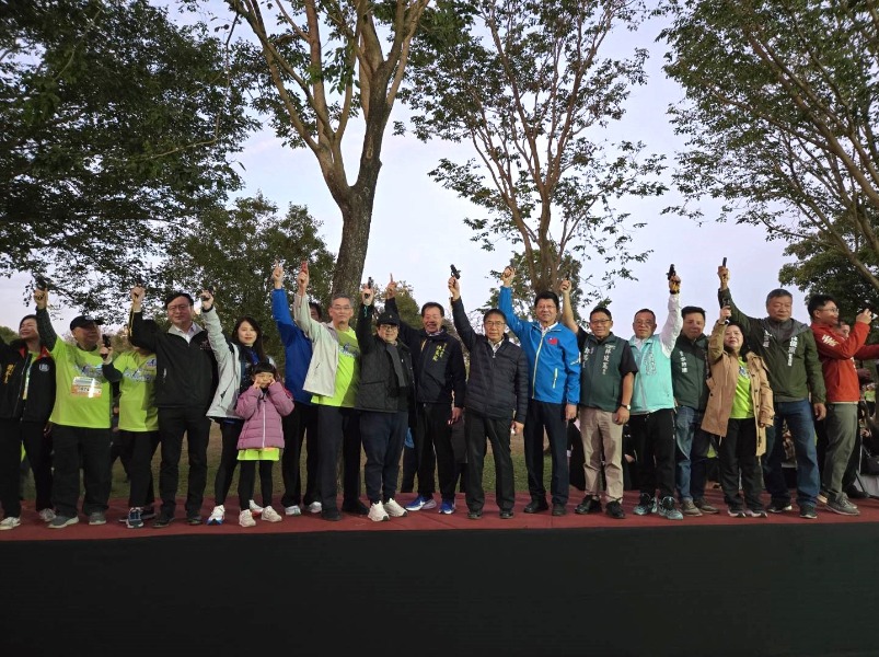 2026臺灣國際馬拉松in臺南市長黃偉哲鳴笛開賽