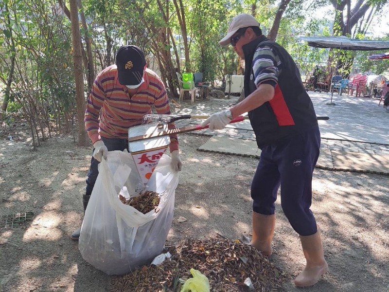 體育局於春節民眾休憩期間加強園區及場館清潔