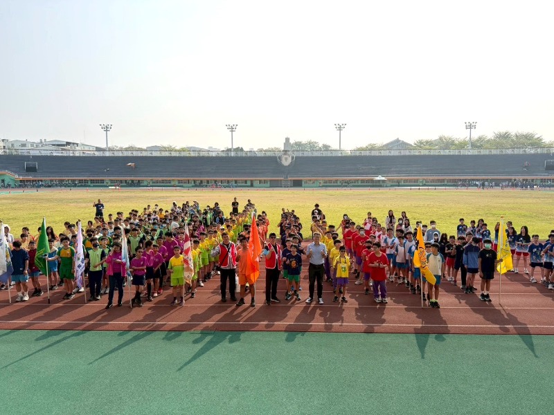 115年國民中小學大隊接力班級對抗賽開幕