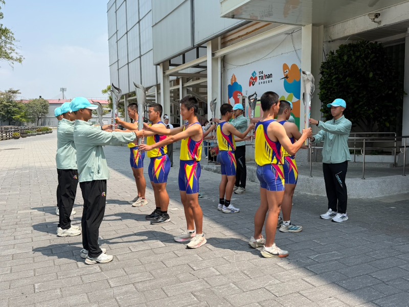 115年全國中等學校運動會聖火傳遞交接