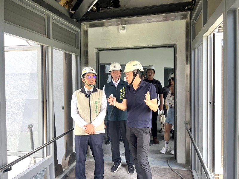 市長視察臺南市安南區全民運動館新建工程