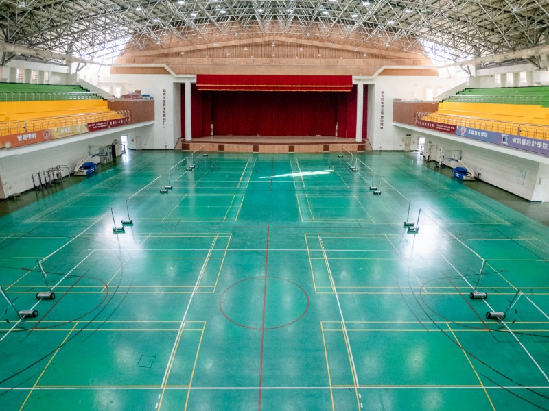 歸仁全民運動中心羽球館
