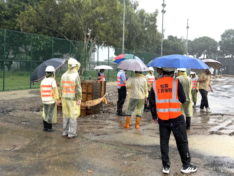 「臺南市平實排球場新設頂棚工程」現場查核