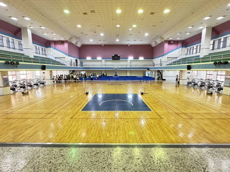 鹽水區全民運動中心綜合球場